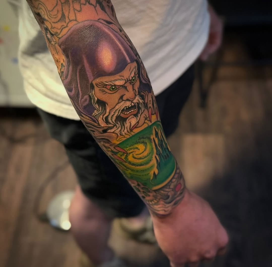 Tattoo by @xcujoxtattooer β new_school