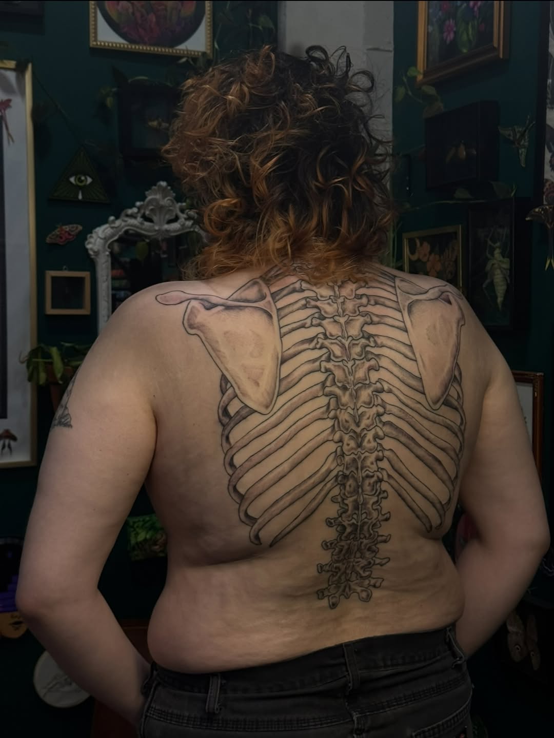Tattoo by @tattoosbyjessiej — black_and_grey, realism