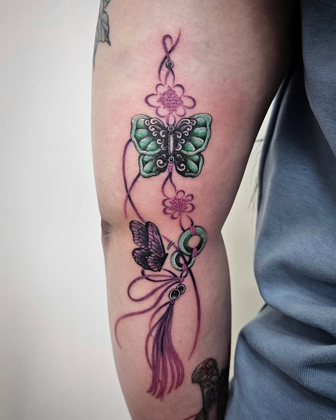 Tattoo by @hermin_tattoo โ ornamental