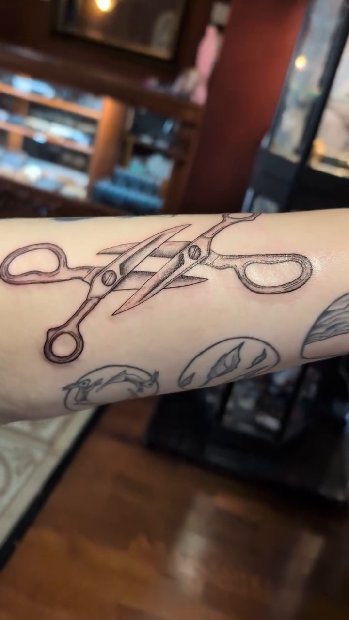 Tattoo by @kariswho — fine_line