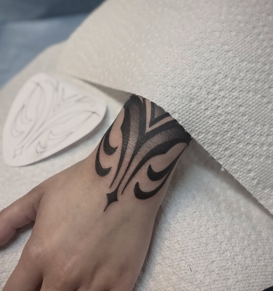 Tattoo by @maya_zink — blackwork, ornamental
