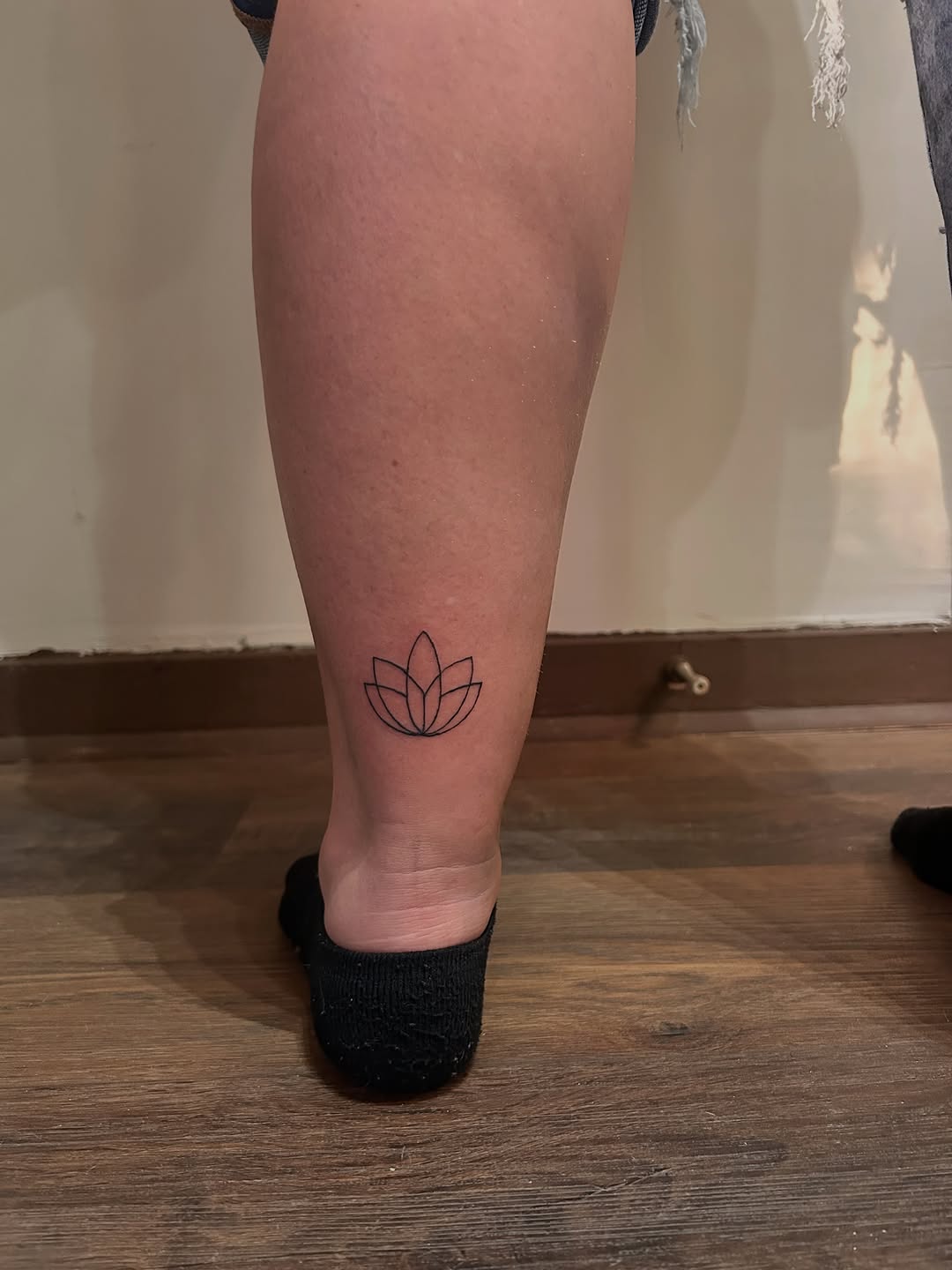 Tattoo by @misskatietattoos β fine_line, minimalist