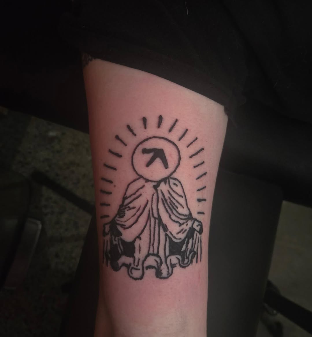 Tattoo by @bugpin7rl โ blackwork, illustrative