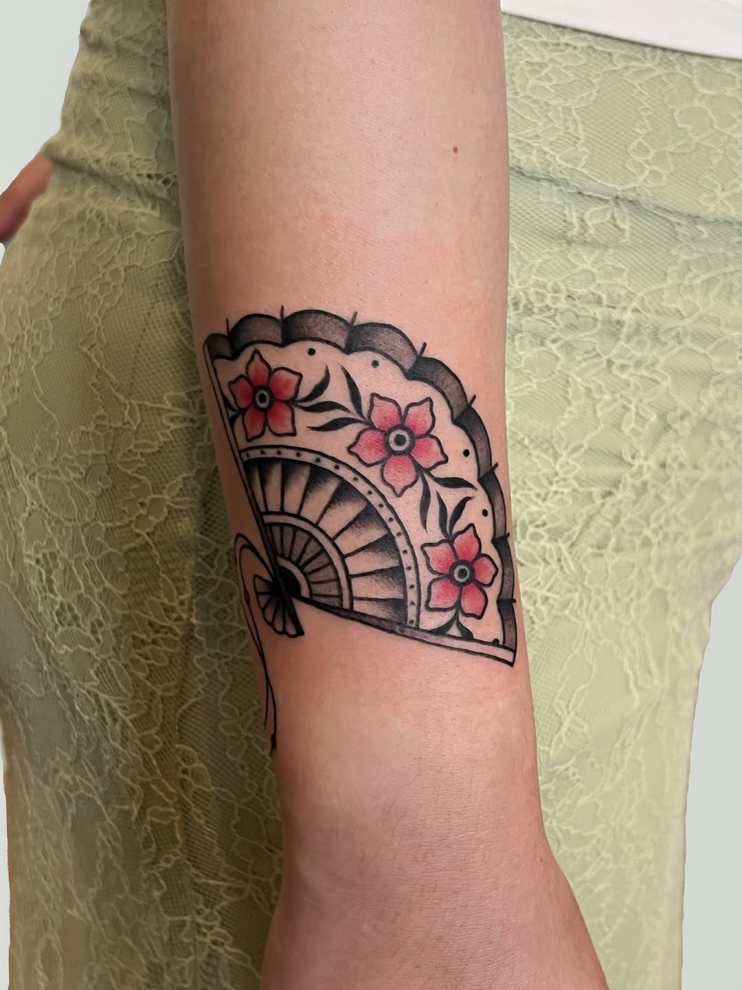 Tattoo by @nintattooyou — american_traditional