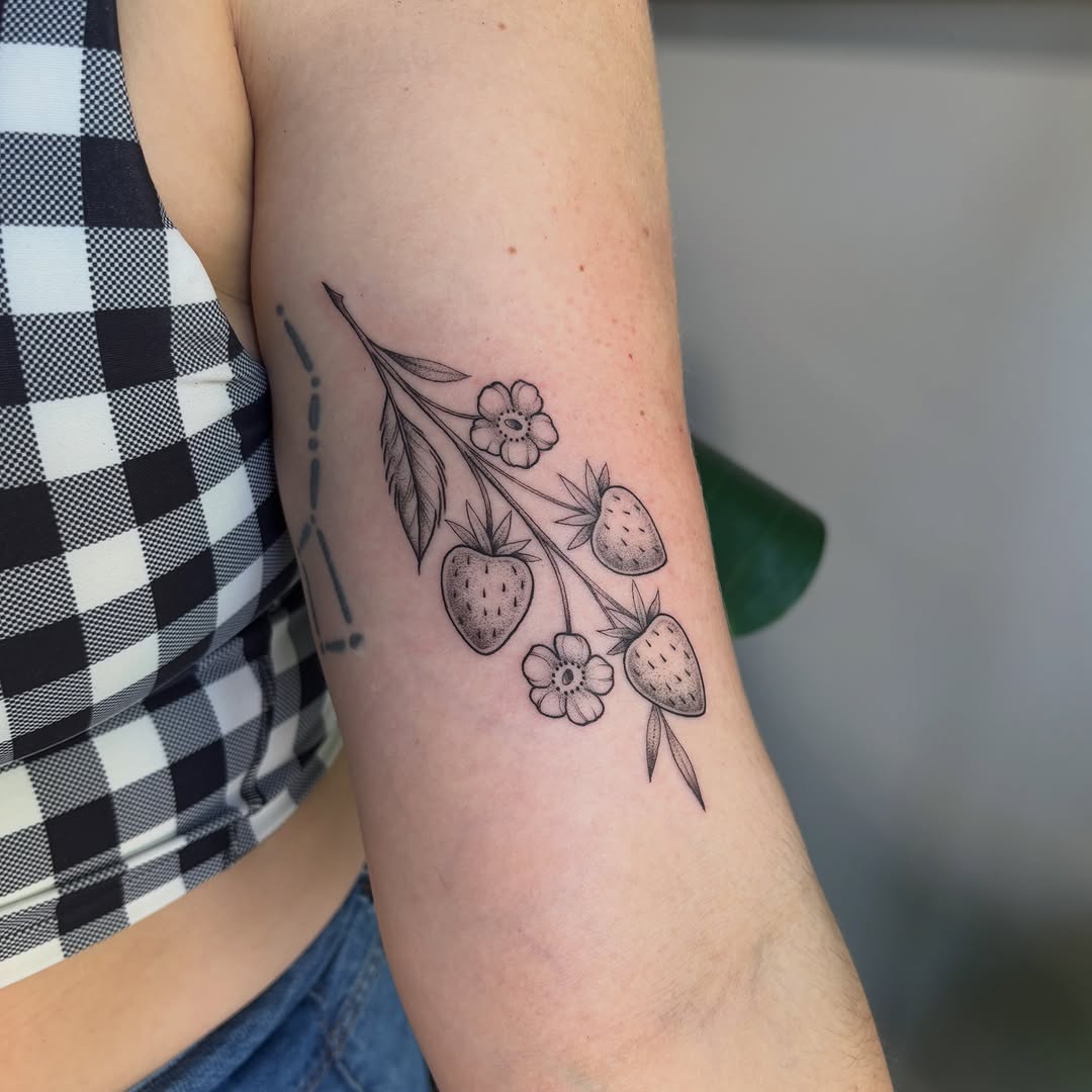 Tattoo by @haileybtats — fine_line