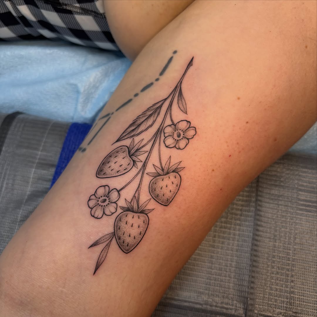Tattoo by @haileybtats — fine_line