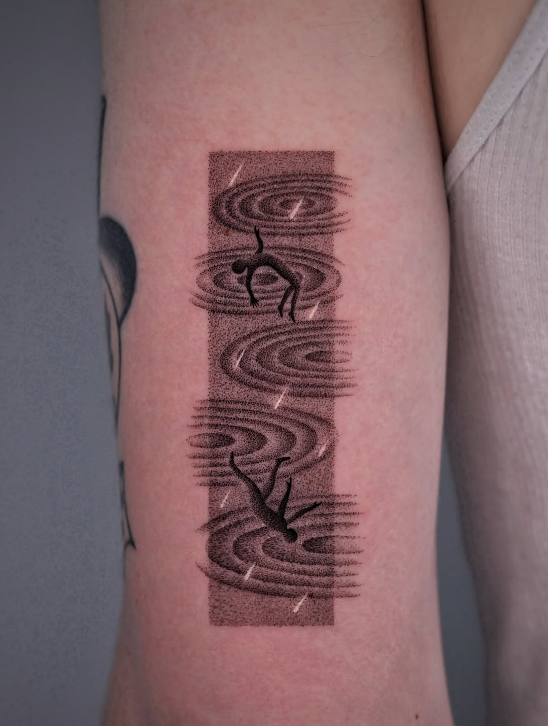 Tattoo by @koda.mode โ dotwork, illustrative