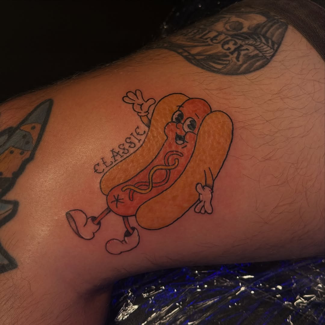 Tattoo by @stabsbysam โ american_traditional