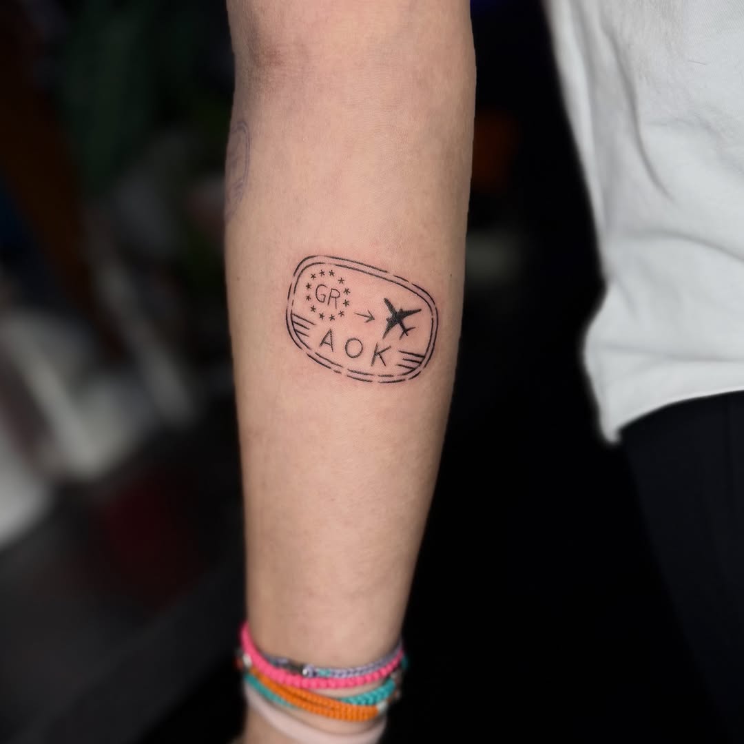 Tattoo by @tattylongleg — fine_line, minimalist