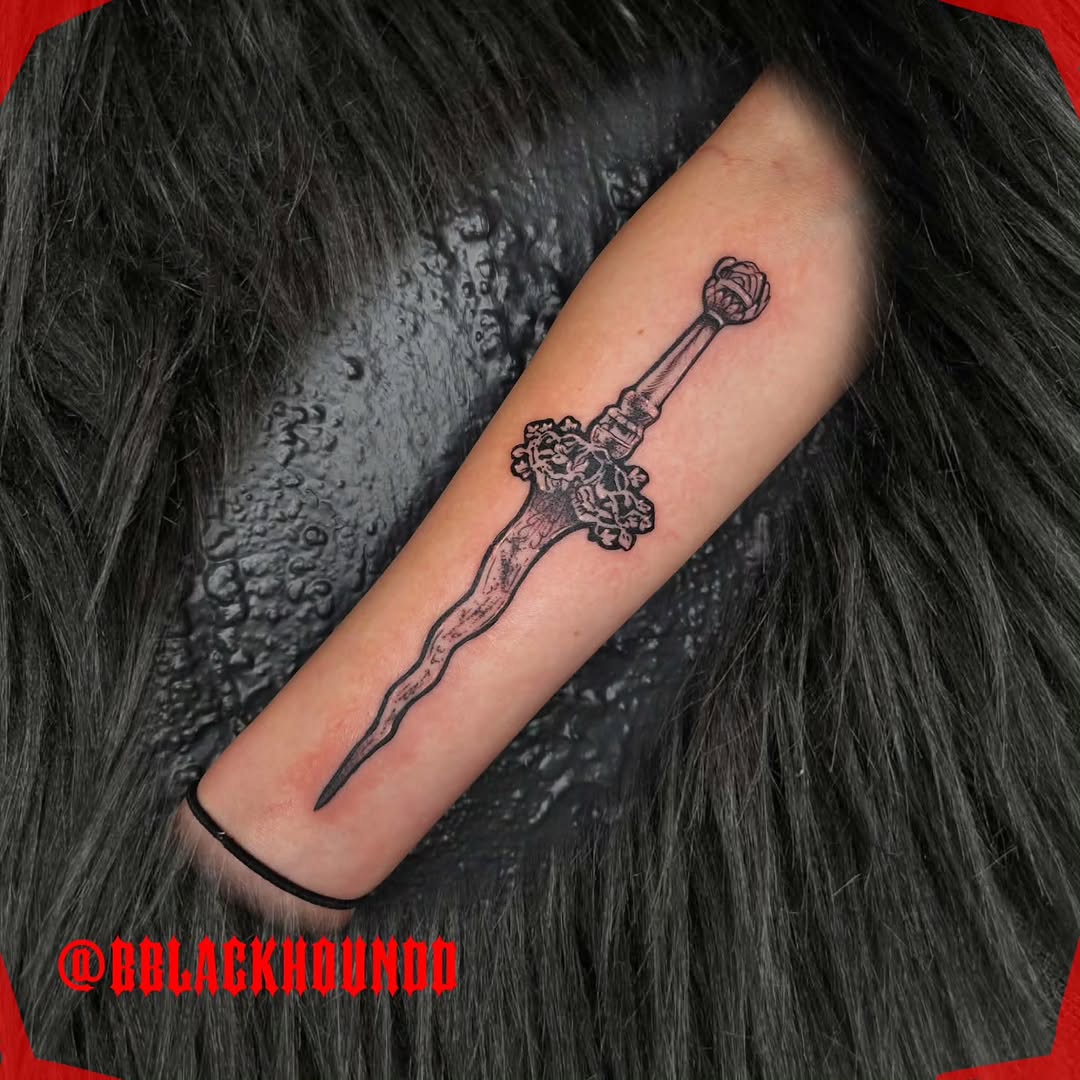 Tattoo by @bblackhoundd โ illustrative, black_and_grey