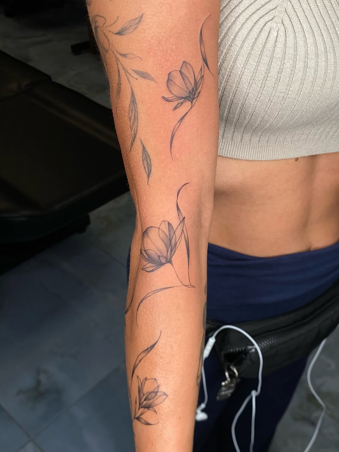 Tattoo by @lopez_art_tattoo — fine_line