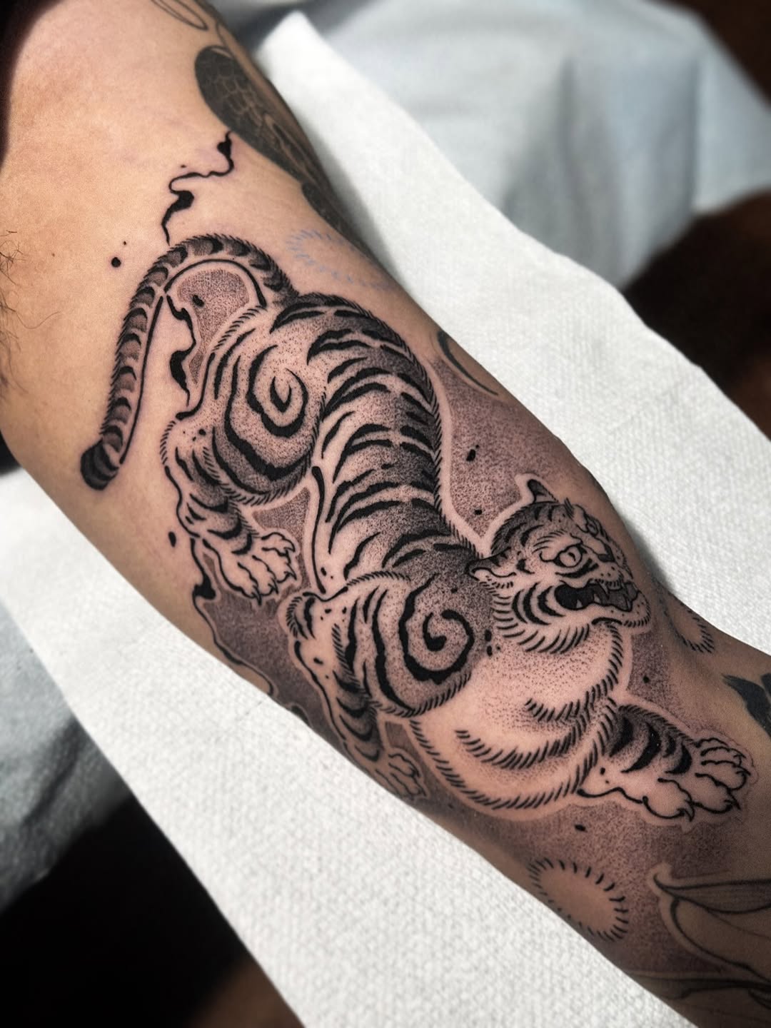 Tattoo by @kevin.tatt — japanese_irezumi, dotwork