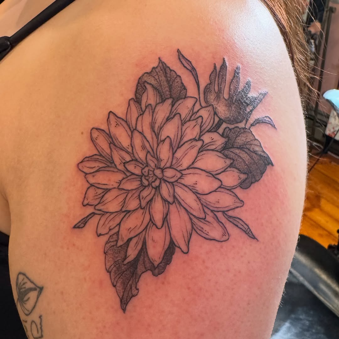 Tattoo by @rebekatattoos โ fine_line, black_and_grey