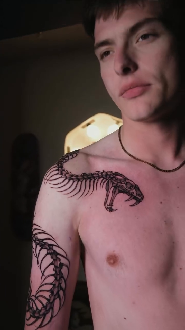 Tattoo by @elvira_savchuk — blackwork
