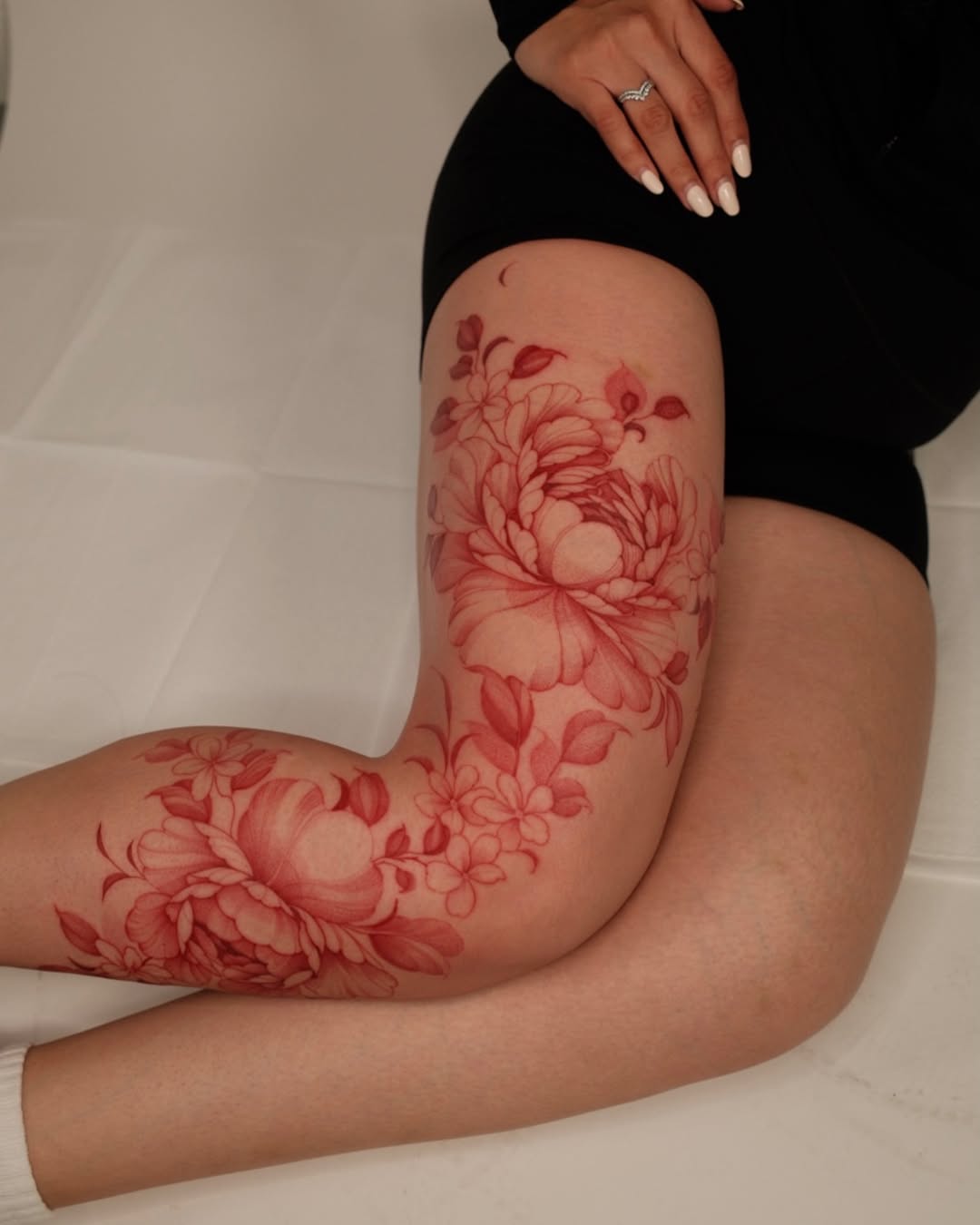 Tattoo by @lorietattoos โ fine_line