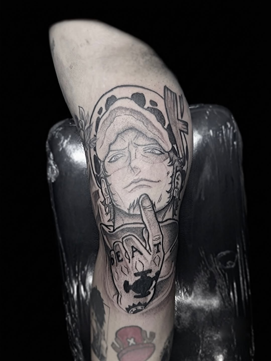 Tattoo by @iamrafaelart — black_and_grey, illustrative