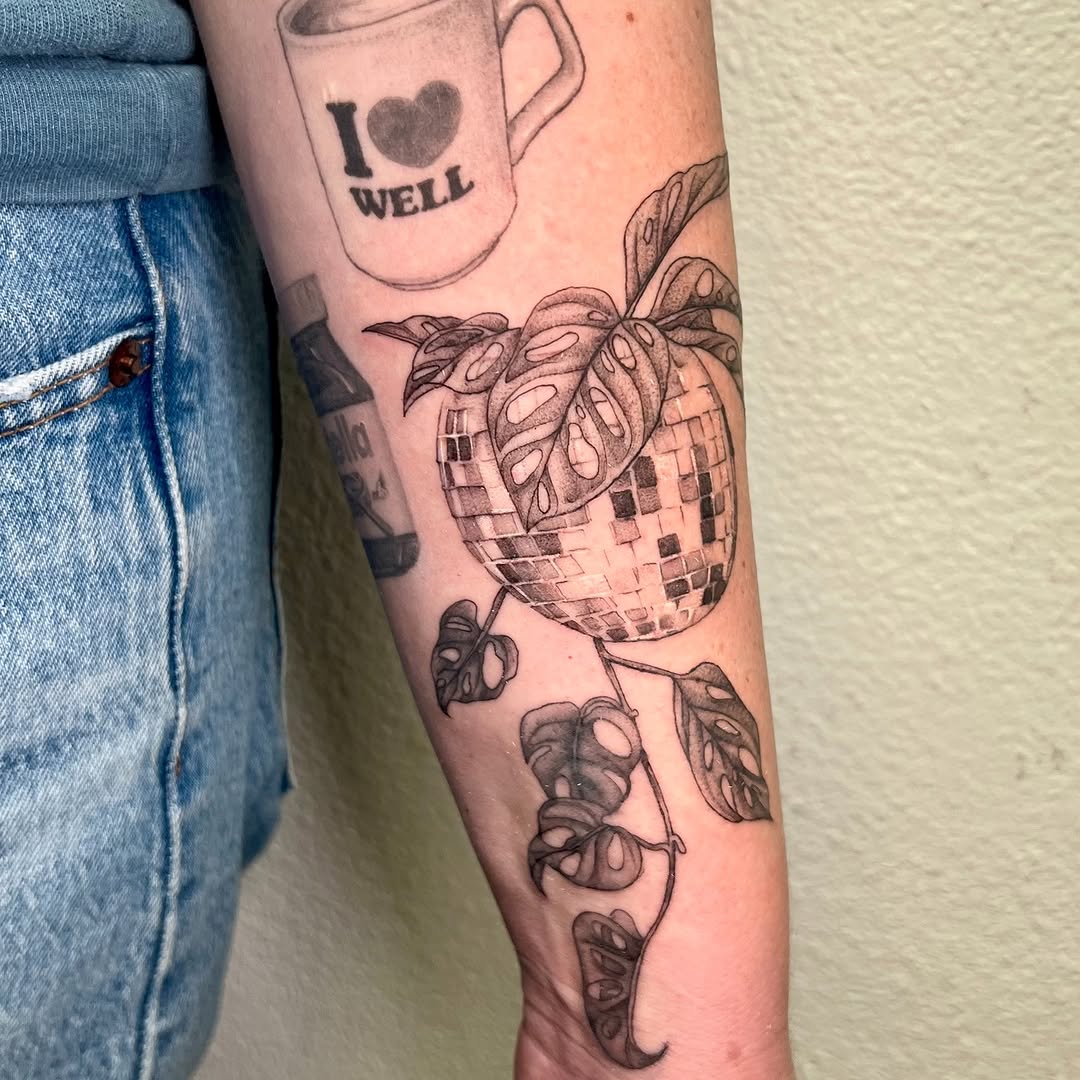 Tattoo by @tatts_n_ash โ black_and_grey, realism