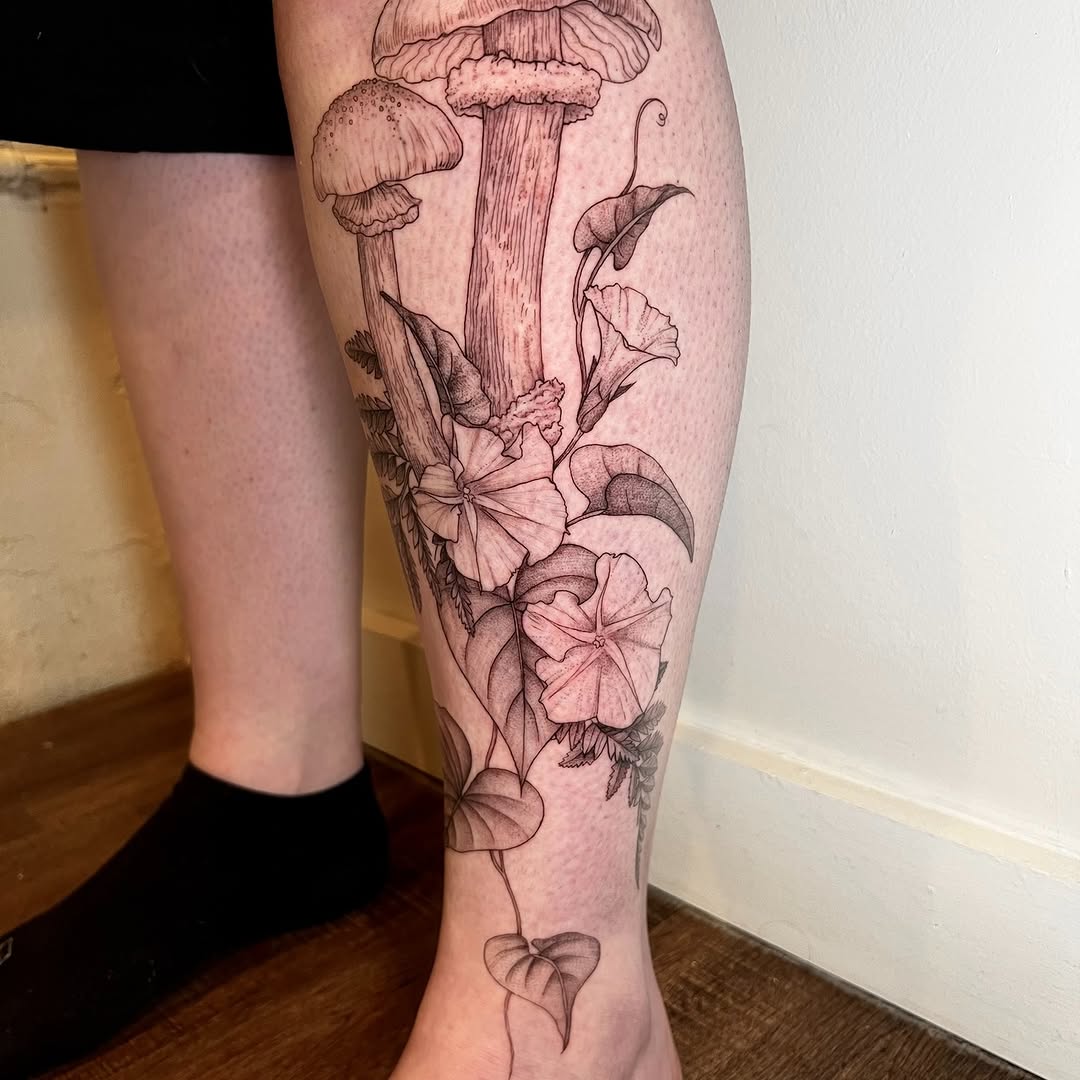 Tattoo by @tatts_n_ash โ black_and_grey, illustrative