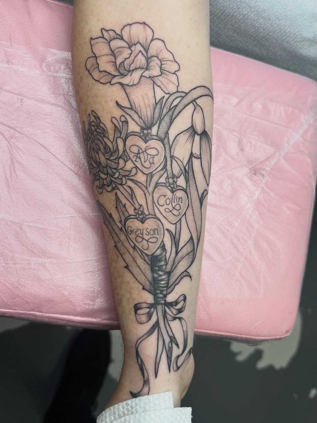 Tattoo by @glittergutstattoos — illustrative, black_and_grey