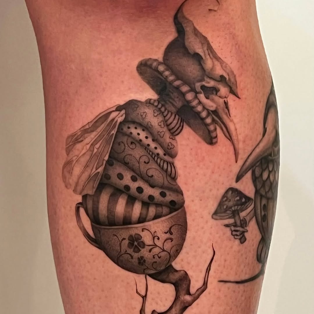 Tattoo by @juliannamenna — black_and_grey