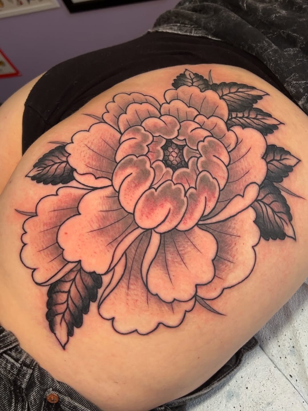Tattoo by @matheltonisrad — japanese_irezumi, black_and_grey