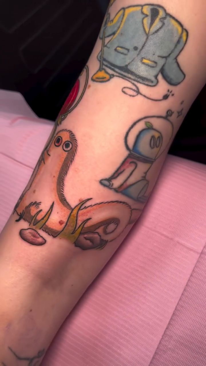 Tattoo by @jellyrat_tatts — illustrative, new_school