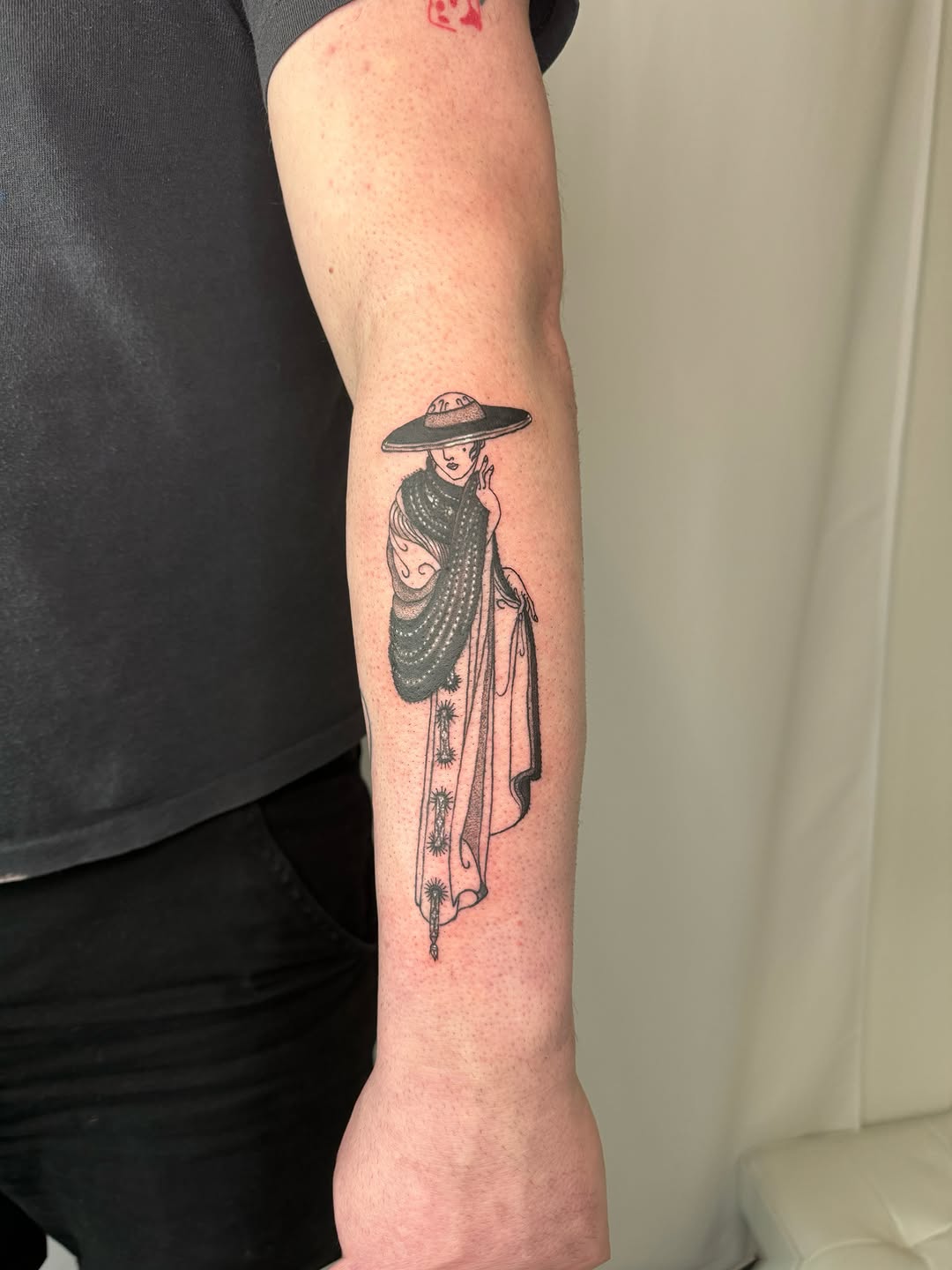 Tattoo by @fabtatt — black_and_grey