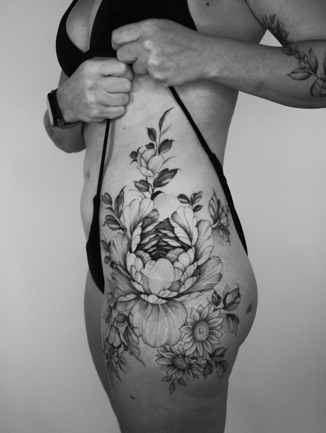 Tattoo by @lorietattoos โ black_and_grey