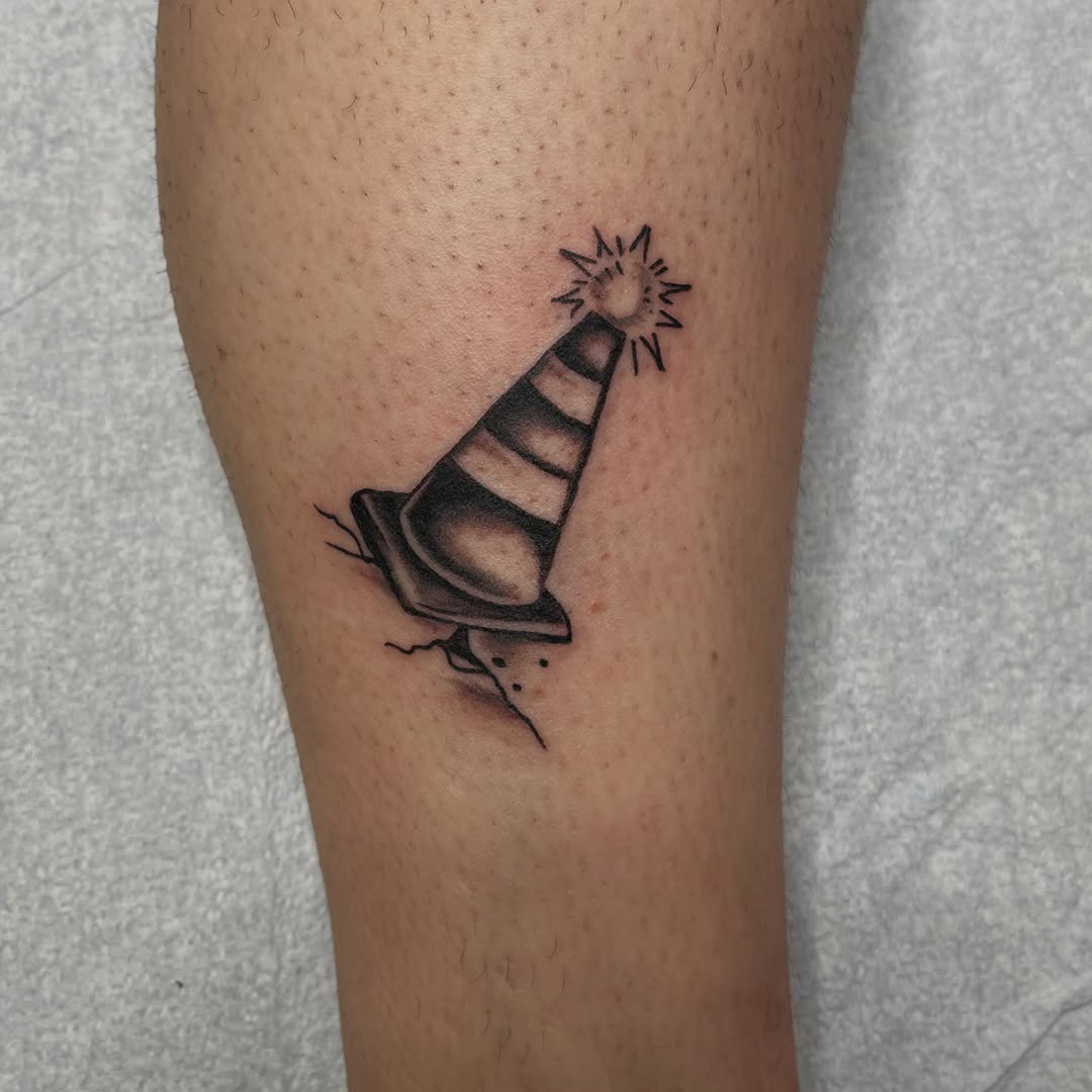 Tattoo by @dreamychristatts β illustrative, black_and_grey