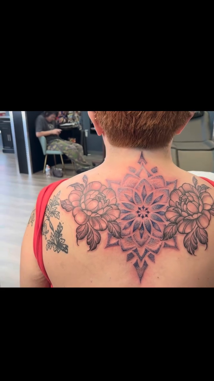 Tattoo by @_robyn.tattoo — geometric, dotwork