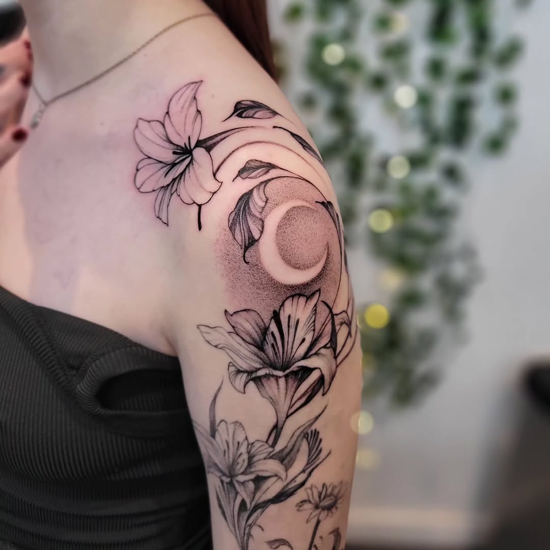Tattoo by @tatt_uku — black_and_grey