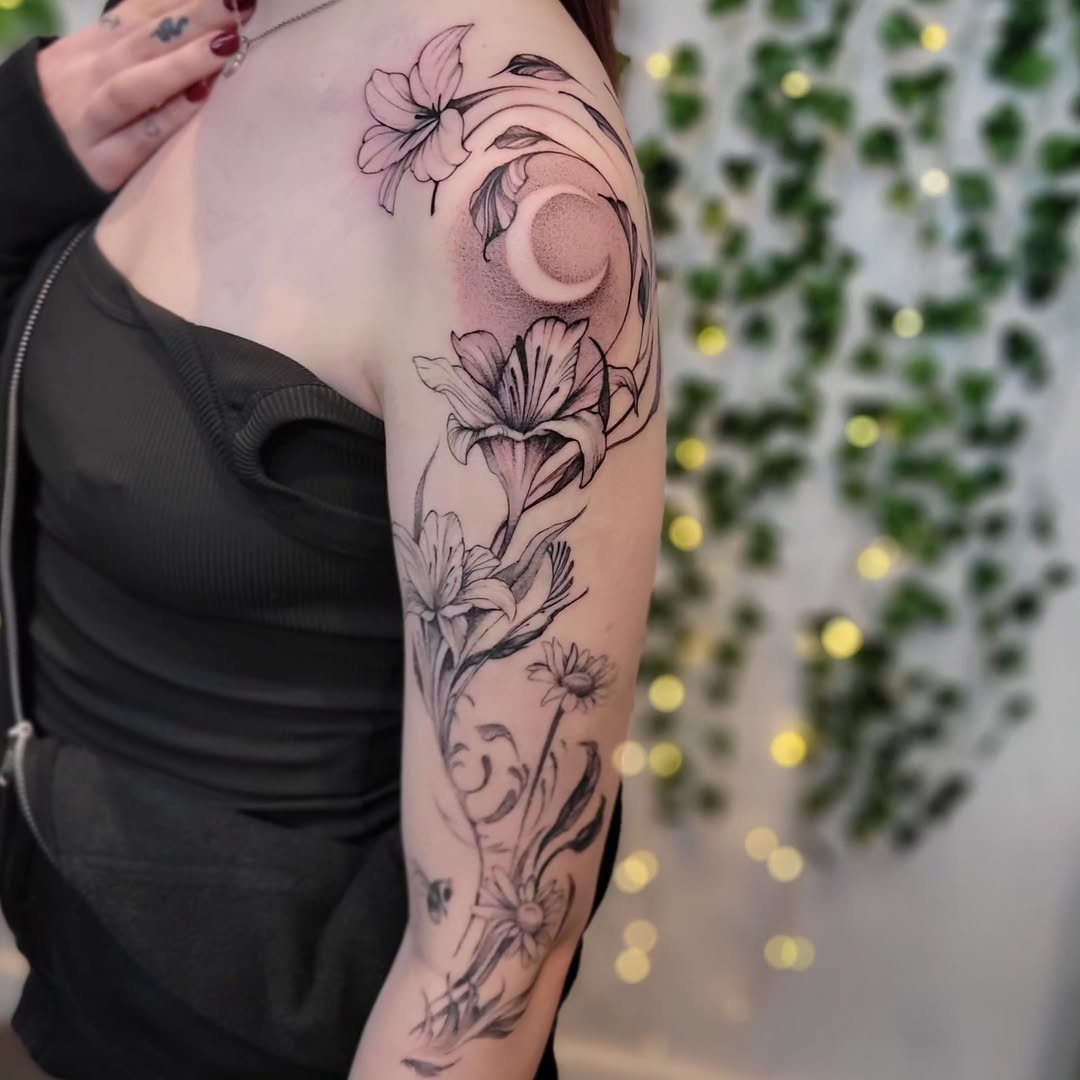 Tattoo by @tatt_uku — black_and_grey