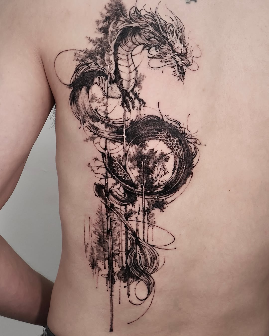 Tattoo by @tadi_tattoo — black_and_grey, illustrative