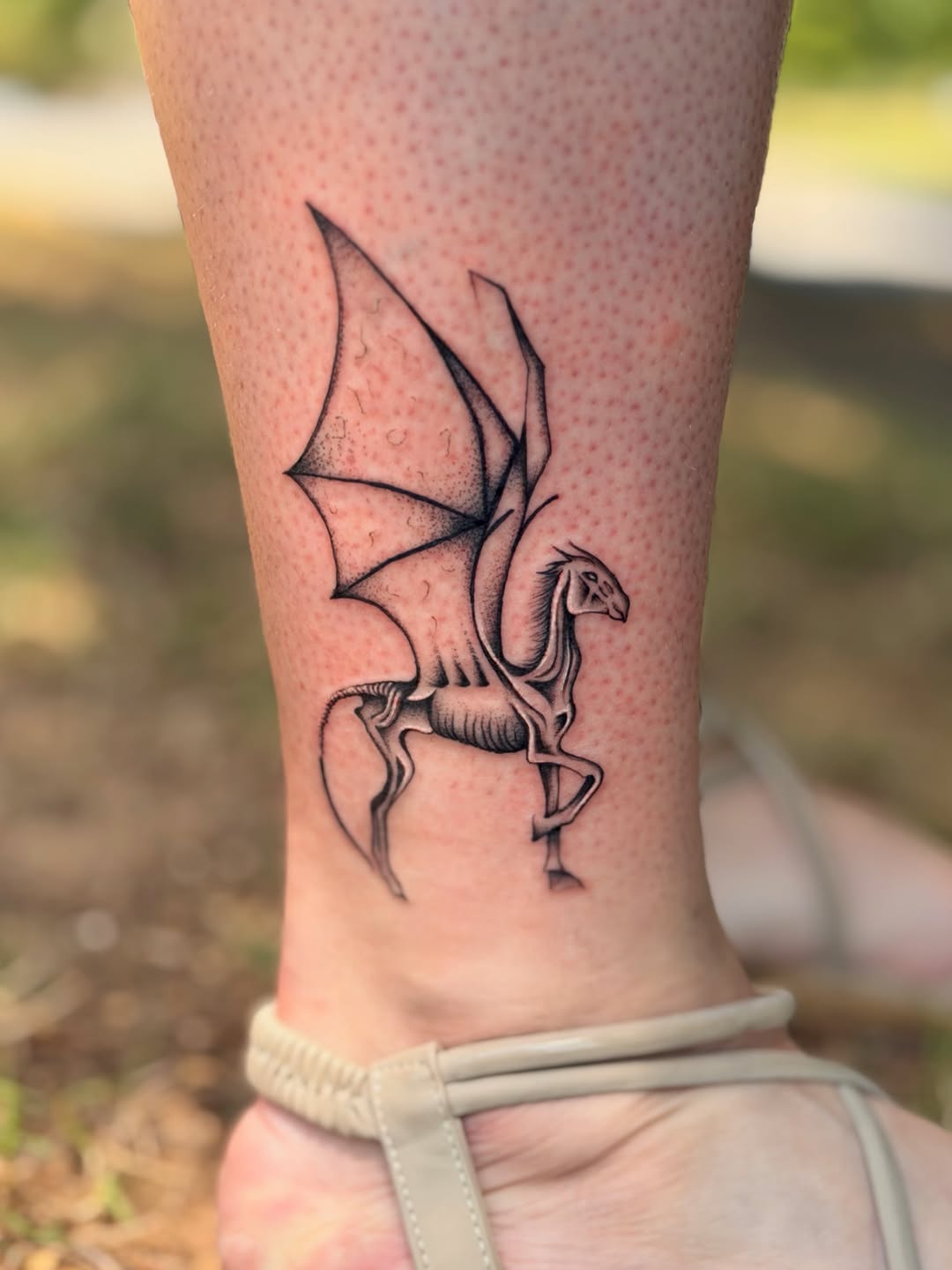 Tattoo by @velletta.tattoos โ black_and_grey