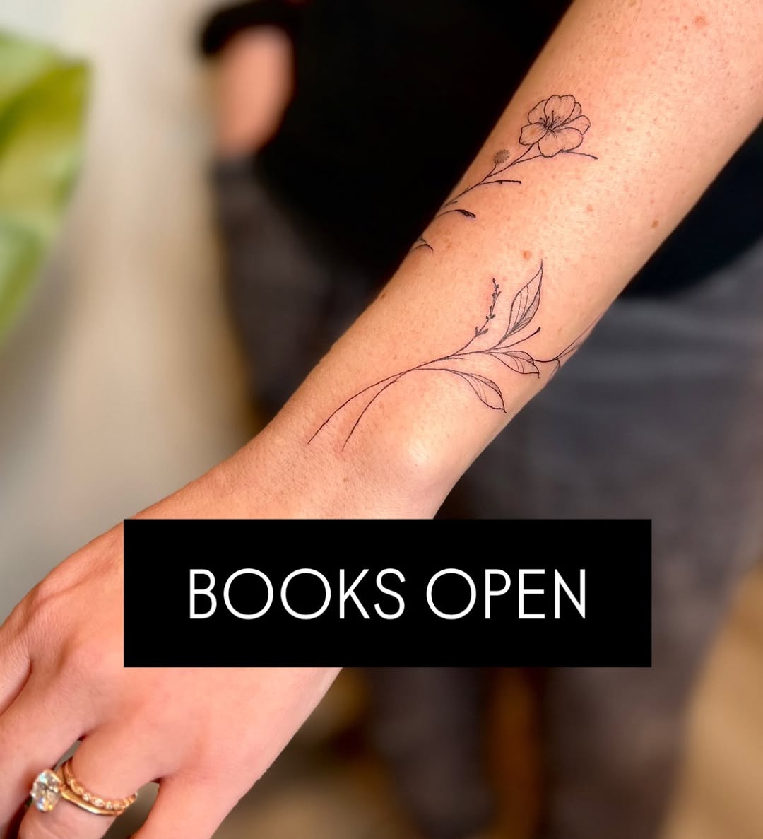 Tattoo by @daintylinestattoos — fine_line