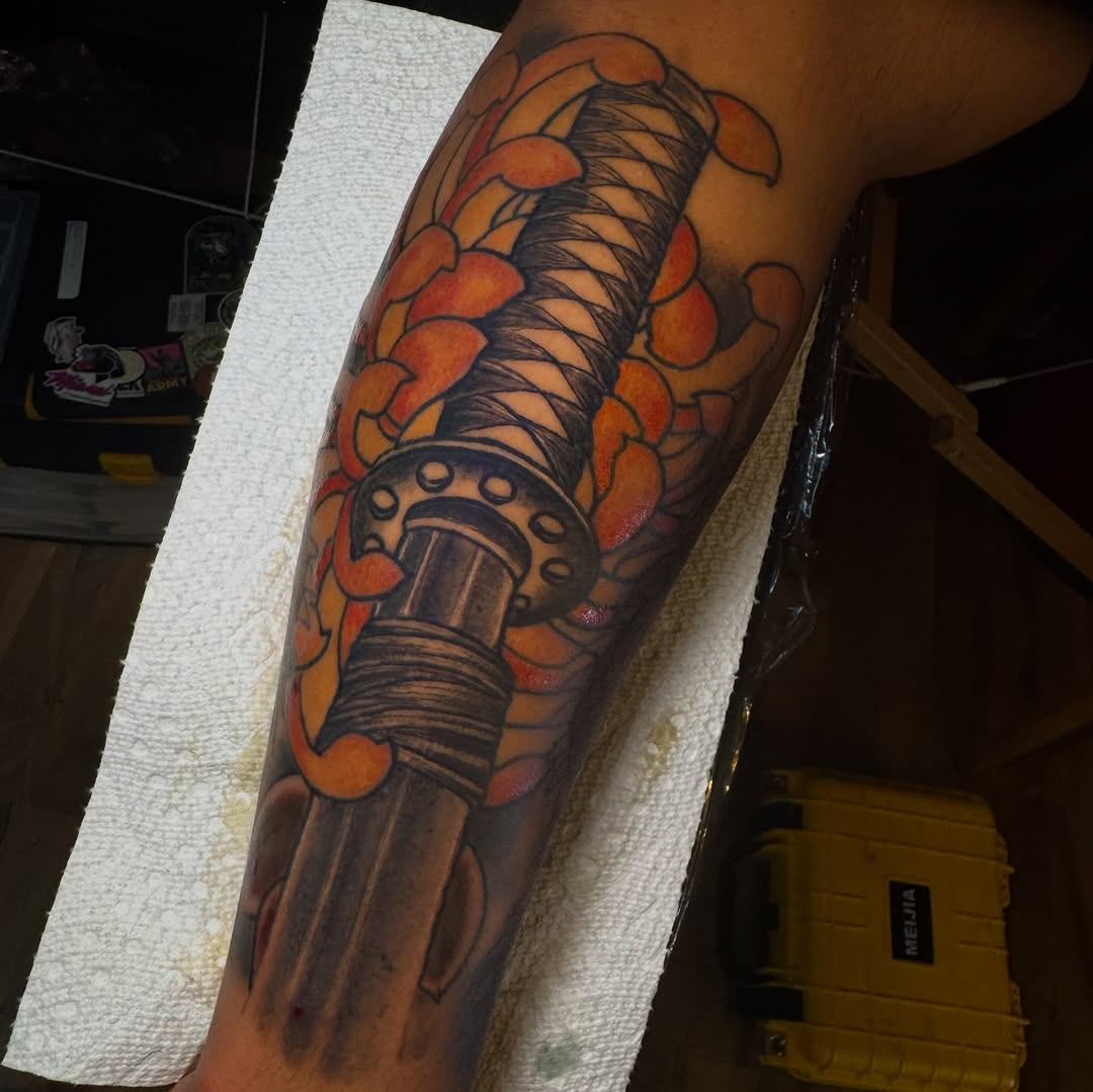 Tattoo by @mtc.tattoos β japanese_irezumi