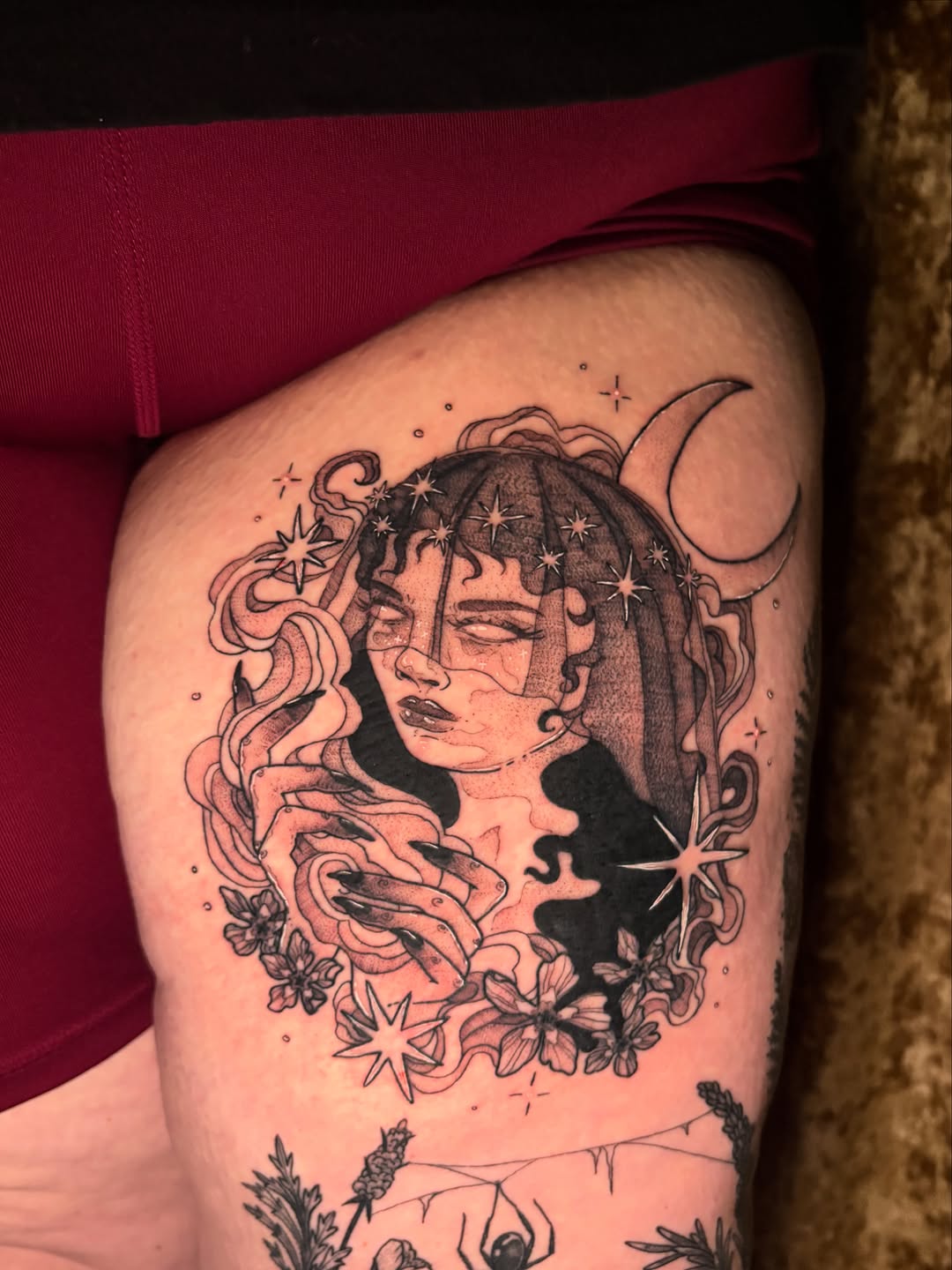 Tattoo by @witching.hourrr โ black_and_grey, fine_line