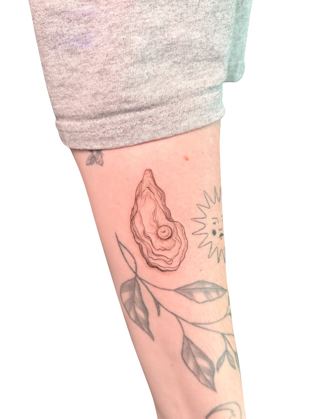 Tattoo by @fionnatattoo β fine_line, black_and_grey