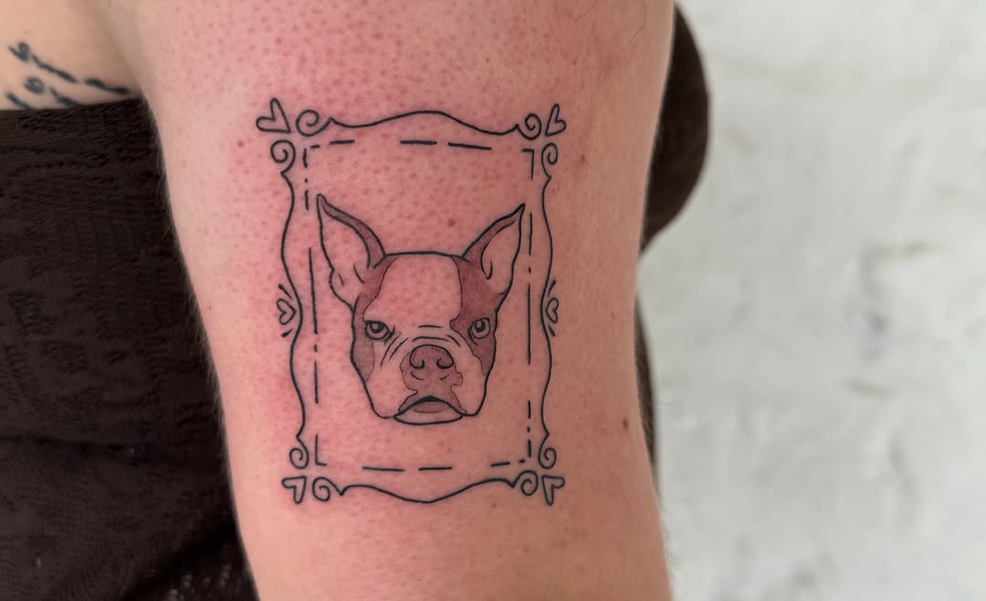 Tattoo by @manuinkatx — fine_line