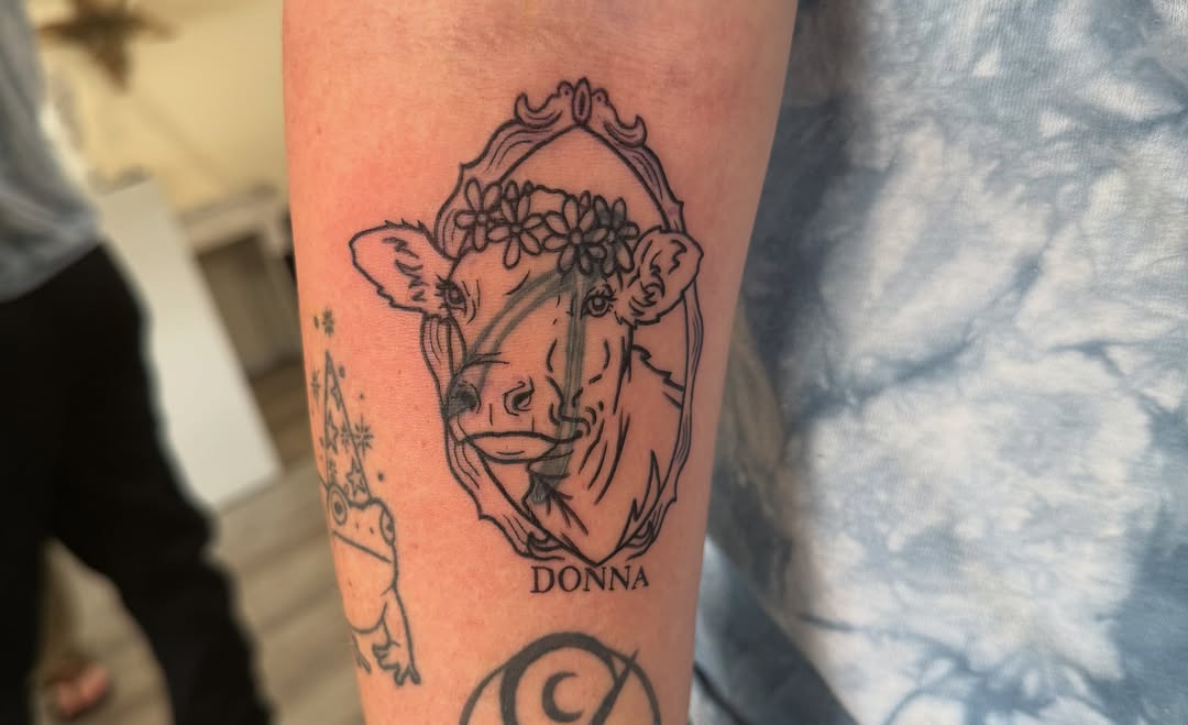 Tattoo by @manuinkatx — fine_line