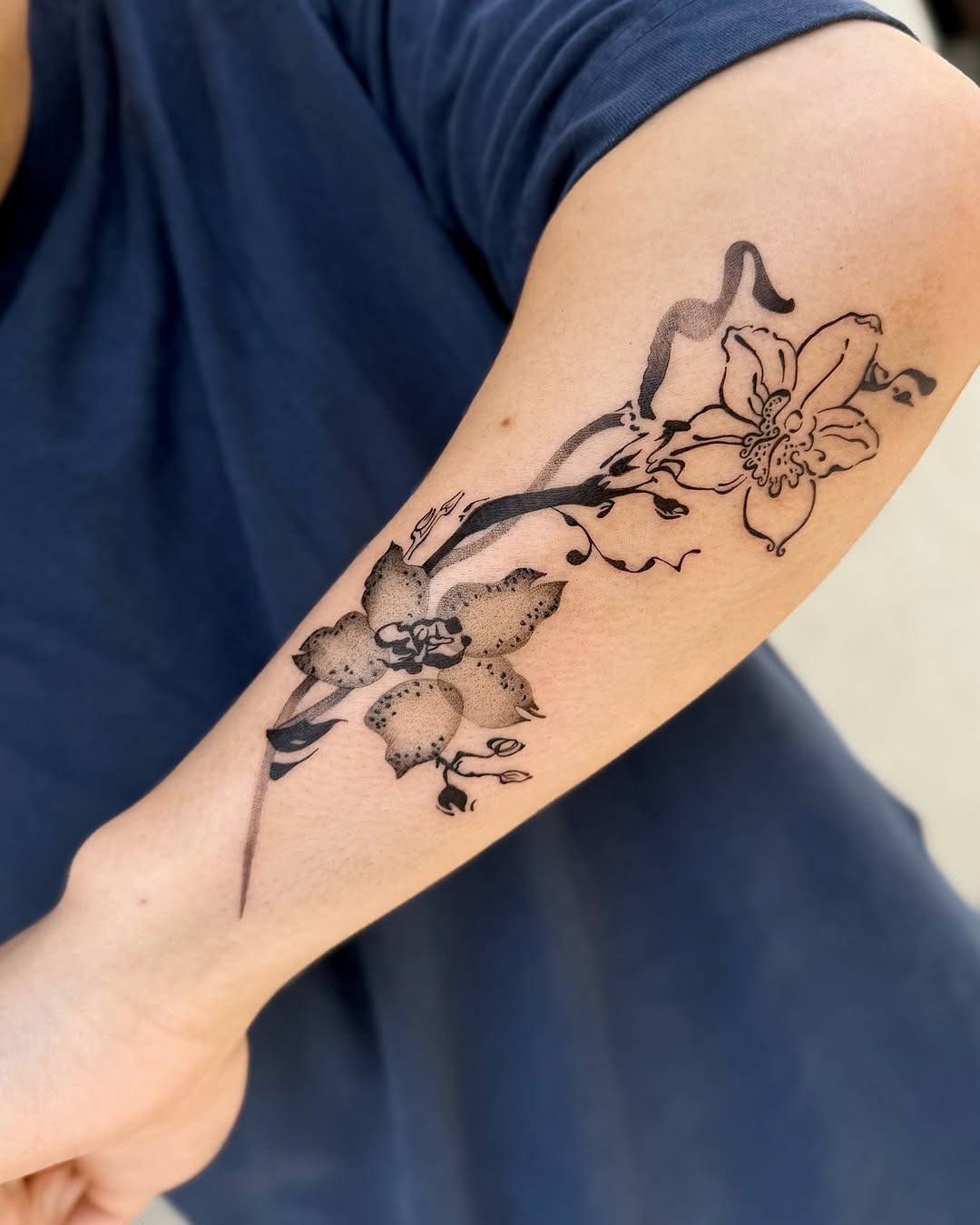 Tattoo by @lyndsay.ink — black_and_grey, fine_line