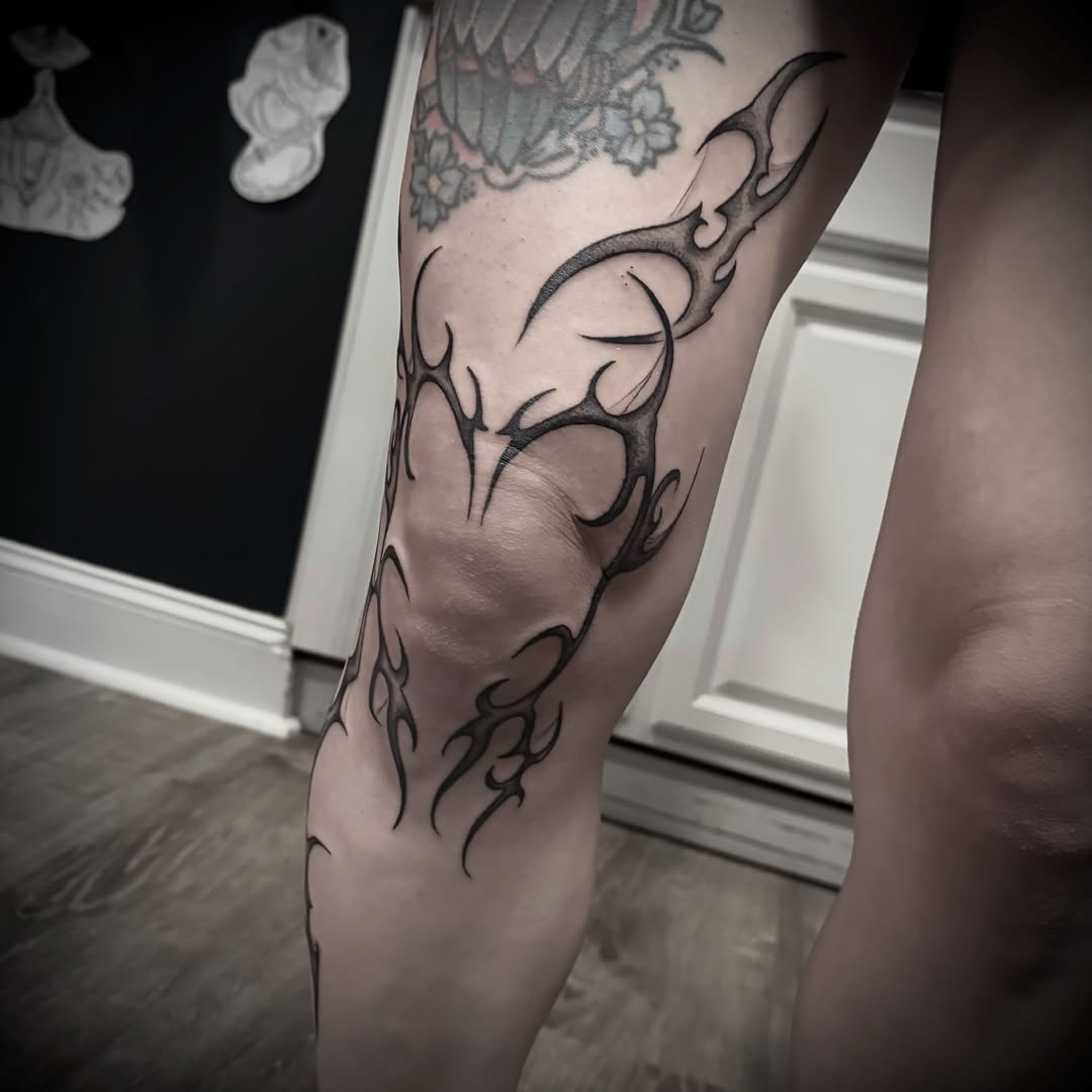 Tattoo by @venoctemtattoo β tribal