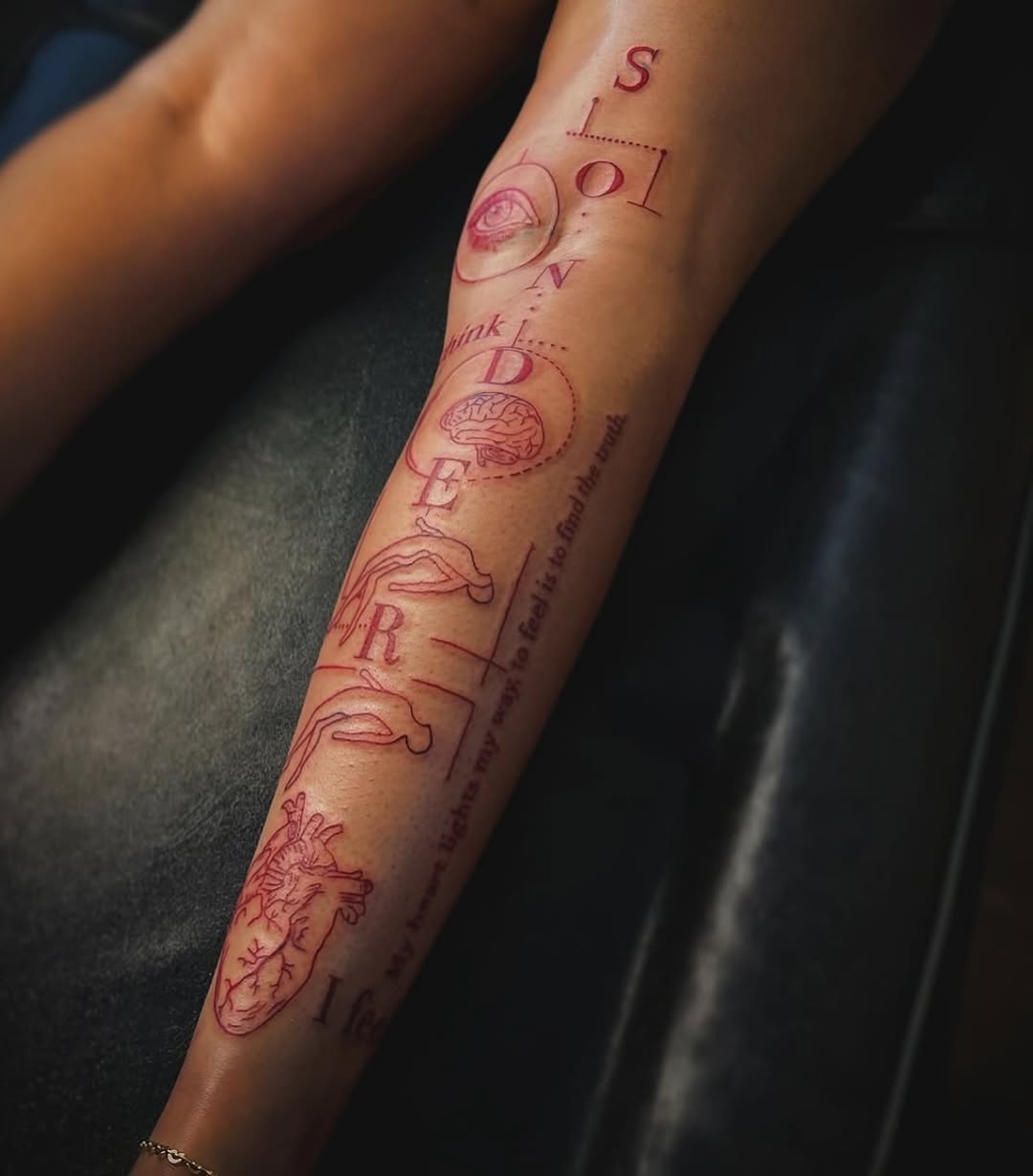 Tattoo by @tattsbyleek โ fine_line