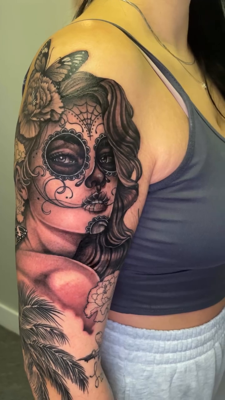 Tattoo by @karenm_tattoos — black_and_grey, realism
