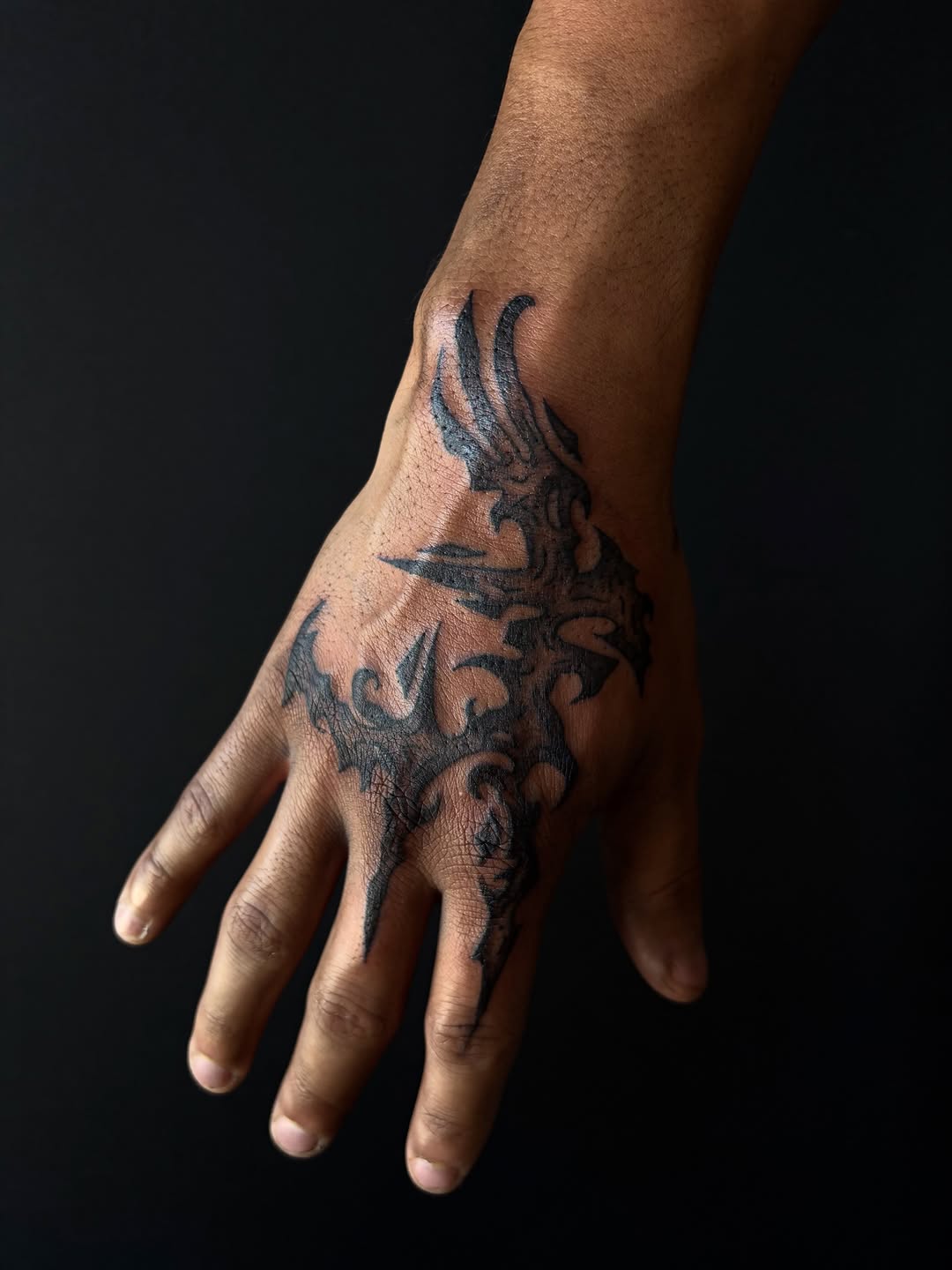 Tattoo by @lilzz_ink โ blackwork, illustrative