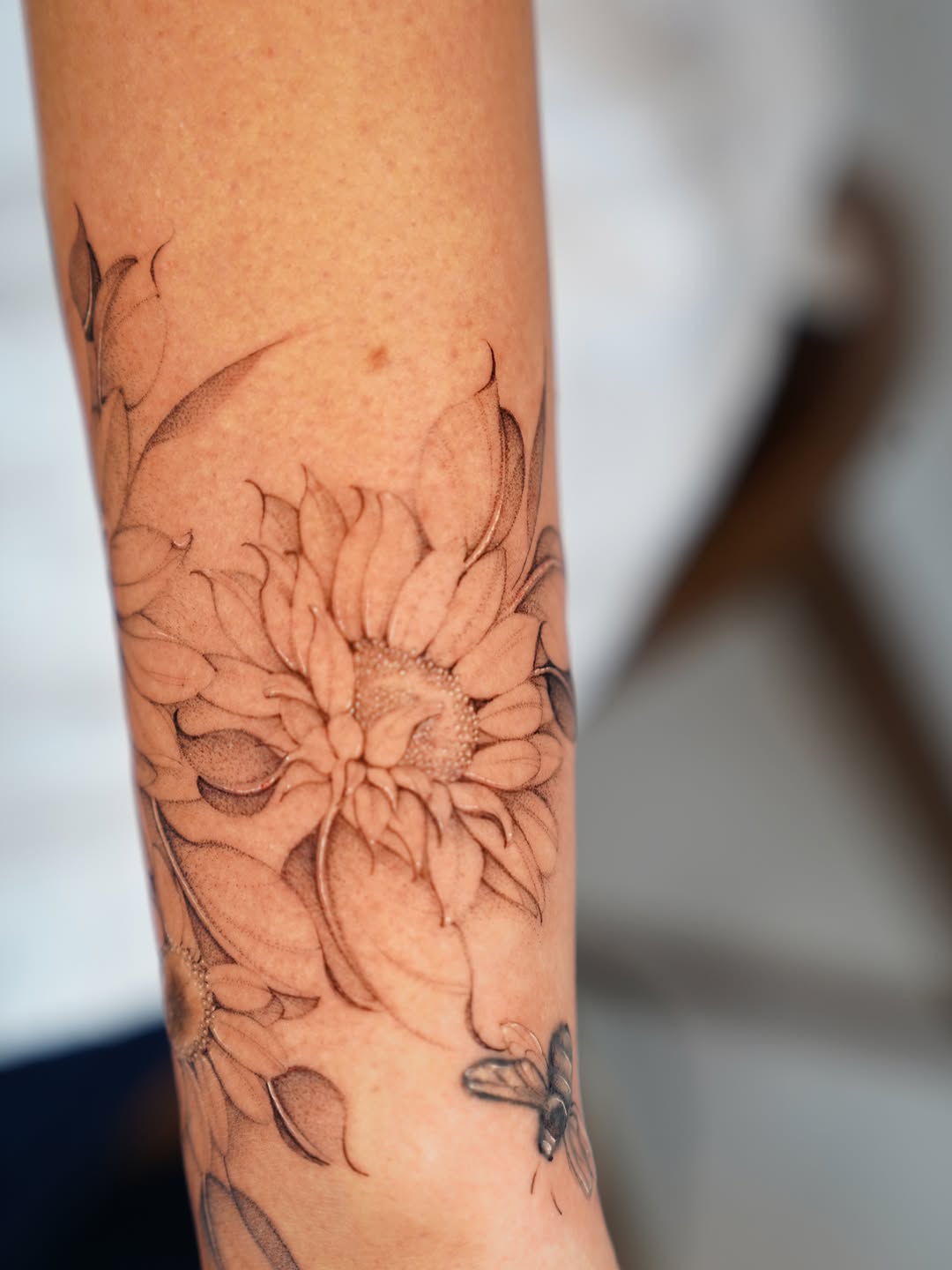 Tattoo by @belfernandezink โ dotwork, fine_line