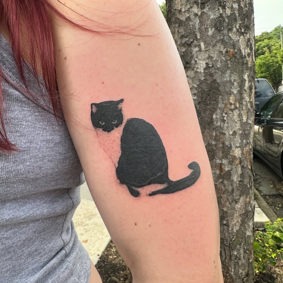 Tattoo by @sketchy.midwesty — blackwork
