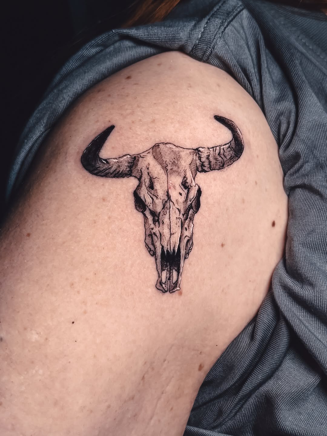Tattoo by @inkdbyliz — black_and_grey, realism