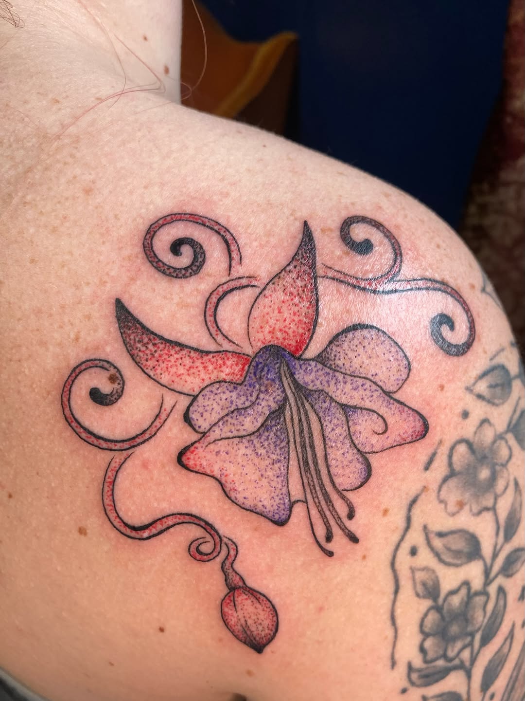 Tattoo by @rappart_ — dotwork