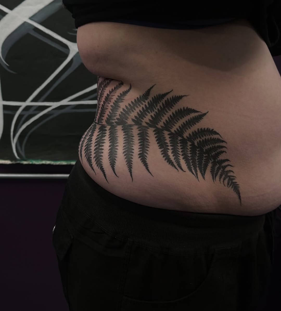 Tattoo by @shriekingpossum — black_and_grey, fine_line